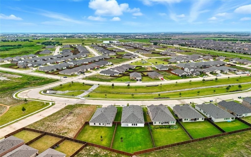 1018 Highgate Road, Forney, TX 75126, 4 Bedrooms Bedrooms, ,2 BathroomsBathrooms,Residential,For Sale,1018 Highgate Road,0,20867219