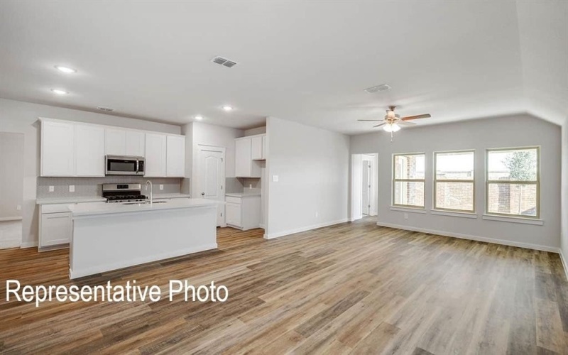1018 Highgate Road, Forney, TX 75126, 4 Bedrooms Bedrooms, ,2 BathroomsBathrooms,Residential,For Sale,1018 Highgate Road,0,20867219