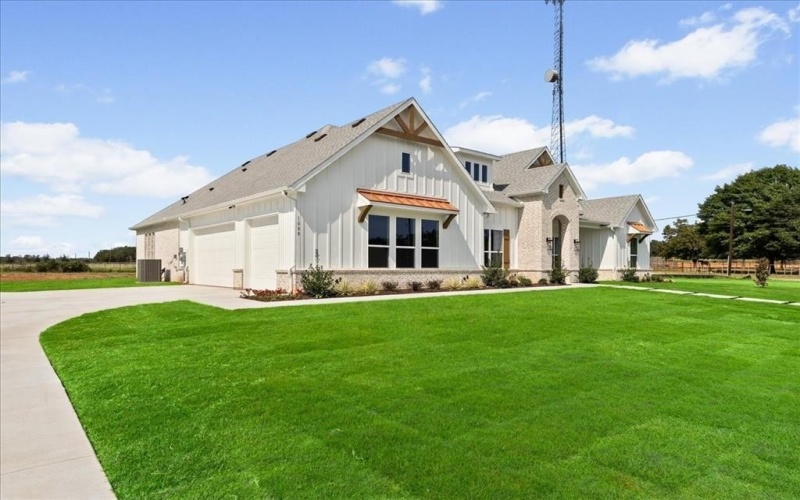 4005 Crick Court, Brock, TX 76087, 4 Bedrooms Bedrooms, ,3 BathroomsBathrooms,Residential,For Sale,4005 Crick Court,0,20974934