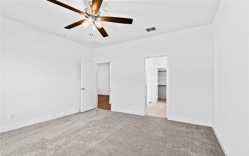 2106 Briarwood, Bridgeport, TX 76426, 4 Bedrooms Bedrooms, ,2 BathroomsBathrooms,Residential,For Sale,2106 Briarwood,0,20976256