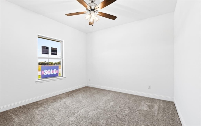 2106 Briarwood, Bridgeport, TX 76426, 4 Bedrooms Bedrooms, ,2 BathroomsBathrooms,Residential,For Sale,2106 Briarwood,0,20976256