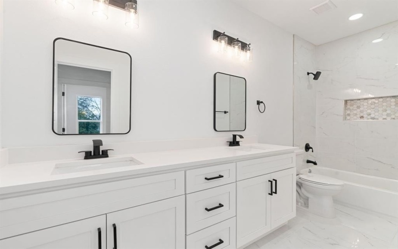 1931 Life Avenue, Dallas, TX 75212, 3 Bedrooms Bedrooms, ,2 BathroomsBathrooms,Residential,For Sale,1931 Life Avenue,0,21028557