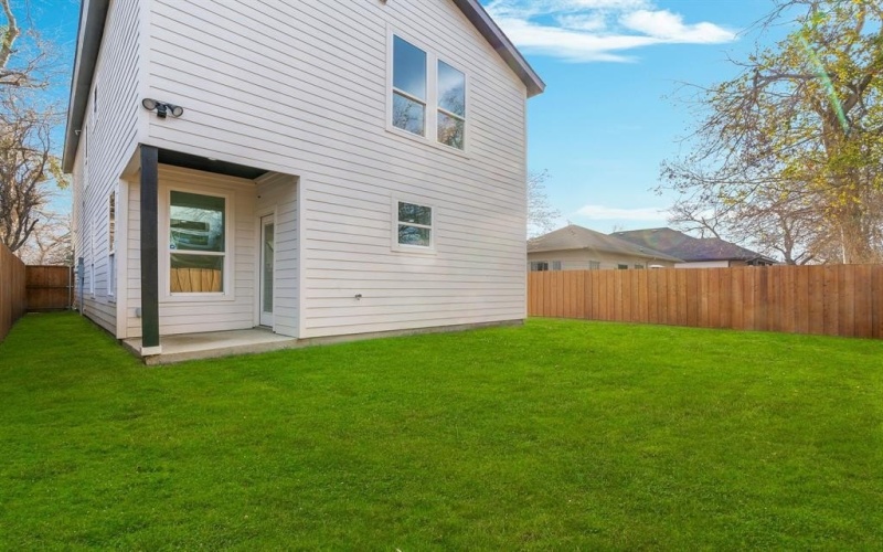 1931 Life Avenue, Dallas, TX 75212, 3 Bedrooms Bedrooms, ,2 BathroomsBathrooms,Residential,For Sale,1931 Life Avenue,0,21028557