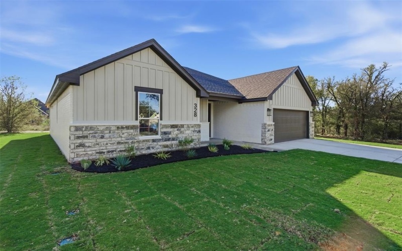 328 Rita Ridge Court, Millsap, TX 76066, 3 Bedrooms Bedrooms, ,2 BathroomsBathrooms,Residential,For Sale,328 Rita Ridge Court,0,21028700