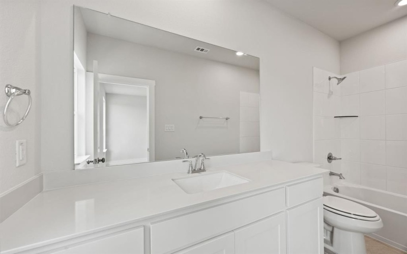 705 Lincoln Mews, Celina, TX 75009, 4 Bedrooms Bedrooms, ,3 BathroomsBathrooms,Residential,For Sale,705 Lincoln Mews,0,21028822