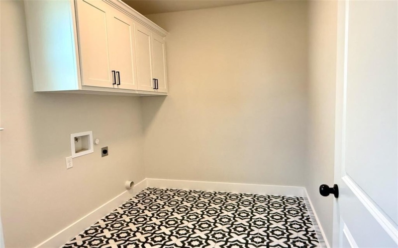 2502 Lakeridge Drive, Granbury, TX 76048, 3 Bedrooms Bedrooms, ,2 BathroomsBathrooms,Residential,For Sale,2502 Lakeridge Drive,0,21029263