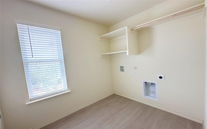4036 Tarpon Springs Drive, Fort Worth, TX 76123, 3 Habitaciones Habitaciones , ,2 BañosBaños,Residential,En Venta,4036 Tarpon Springs Drive,0,21029744