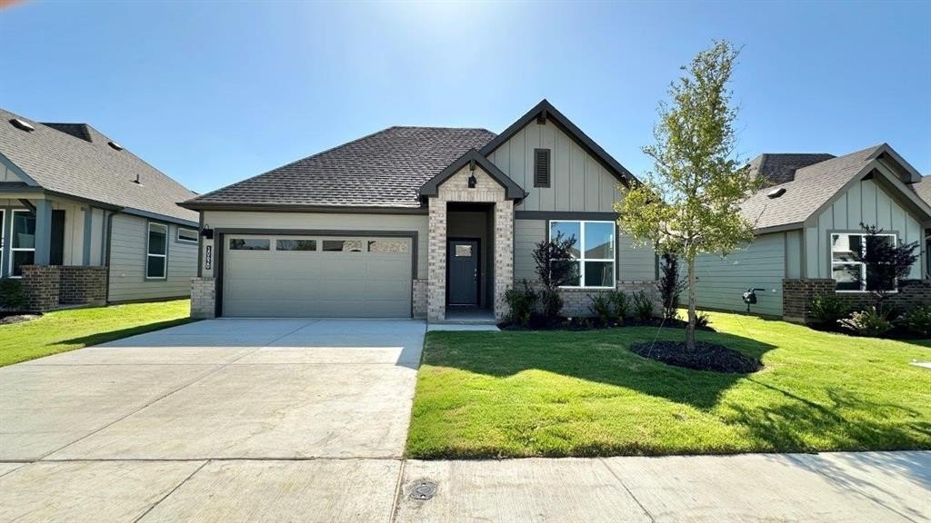 10620 ZIRCON Lane, Fort Worth, TX 76036, 4 Bedrooms Bedrooms, ,2 BathroomsBathrooms,Residential,For Sale,10620 ZIRCON Lane,0,21029827