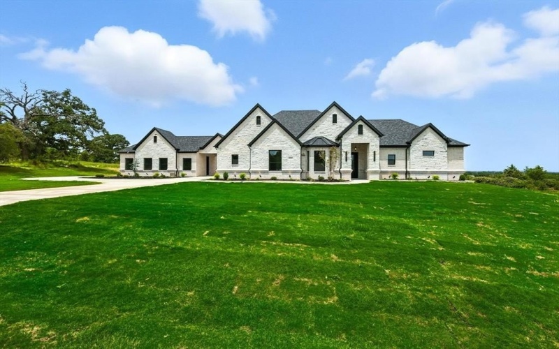 1012 Andy Ranch Court, Azle, TX 76020, 5 Bedrooms Bedrooms, ,3 BathroomsBathrooms,Residential,For Sale,1012 Andy Ranch Court,0,21030168
