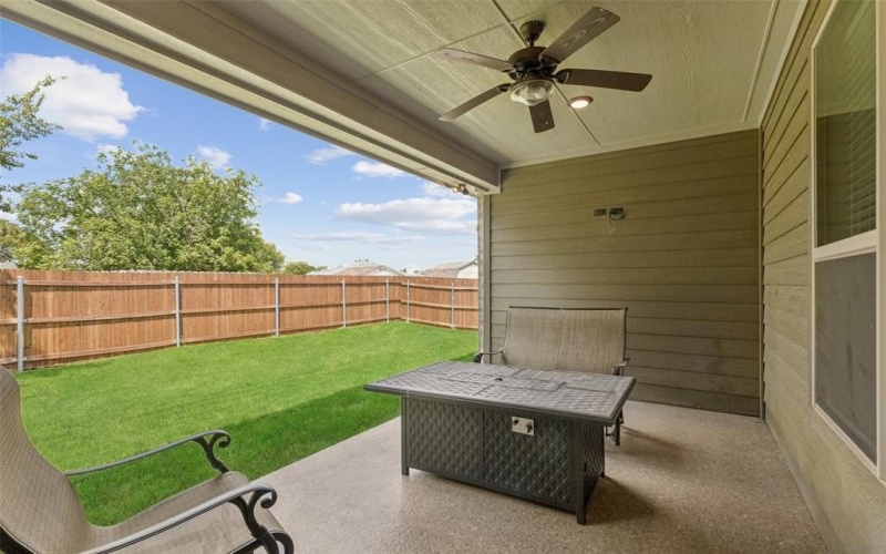 632 Mooney Drive, Saginaw, TX 76179, 4 Bedrooms Bedrooms, ,2 BathroomsBathrooms,Residential,For Sale,632 Mooney Drive,0,21030358