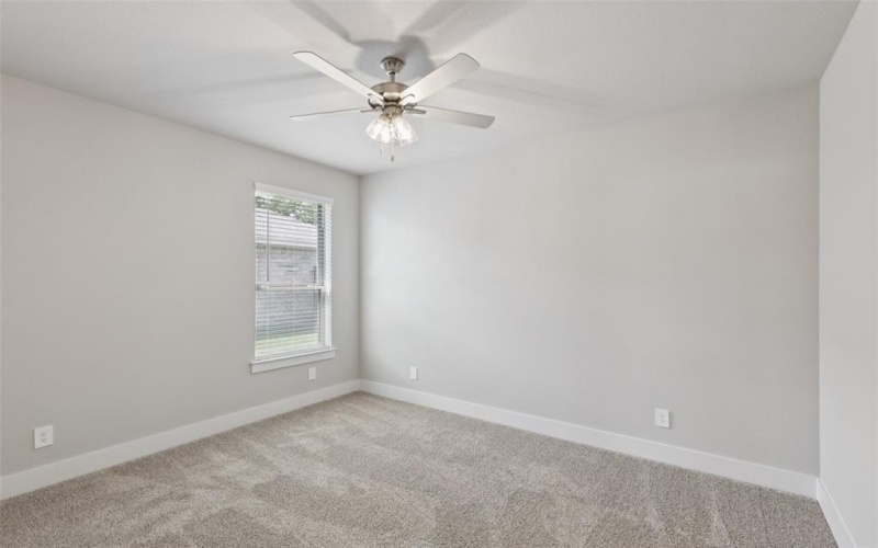 632 Mooney Drive, Saginaw, TX 76179, 4 Bedrooms Bedrooms, ,2 BathroomsBathrooms,Residential,For Sale,632 Mooney Drive,0,21030358