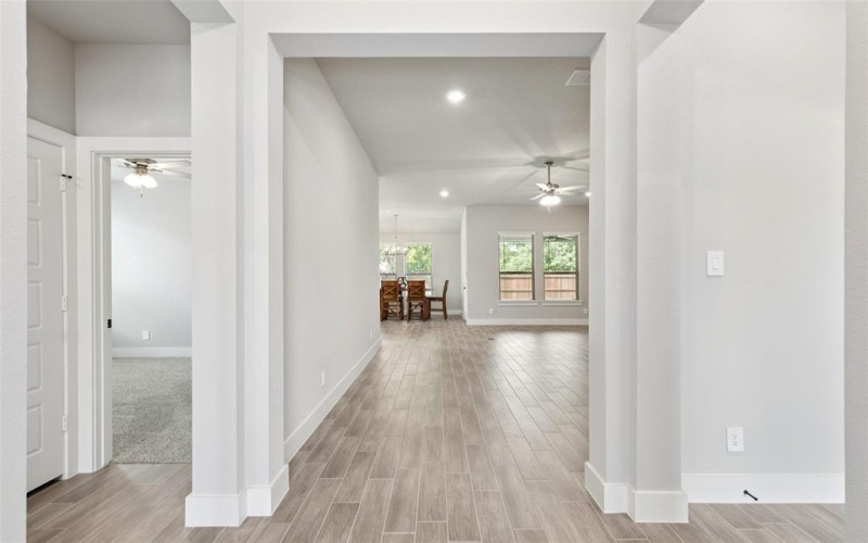 632 Mooney Drive, Saginaw, TX 76179, 4 Bedrooms Bedrooms, ,2 BathroomsBathrooms,Residential,For Sale,632 Mooney Drive,0,21030358