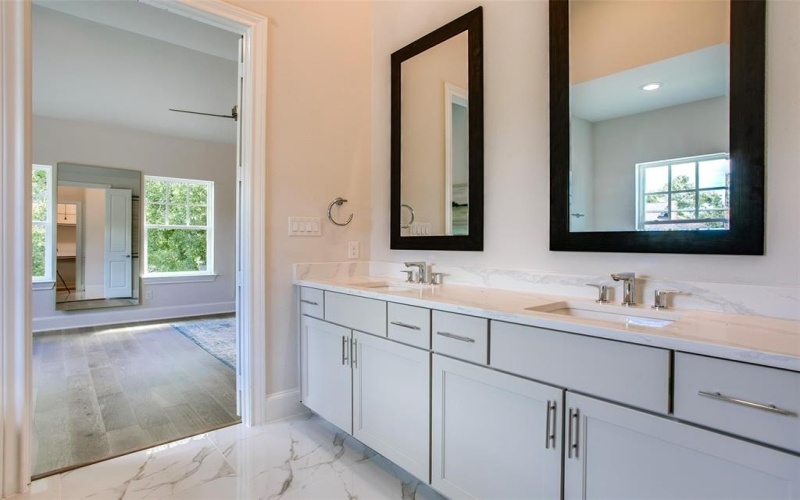 1448 N Avenue, Plano, TX 75074, 3 Bedrooms Bedrooms, ,2 BathroomsBathrooms,Residential,For Sale,1448 N Avenue,0,21030382