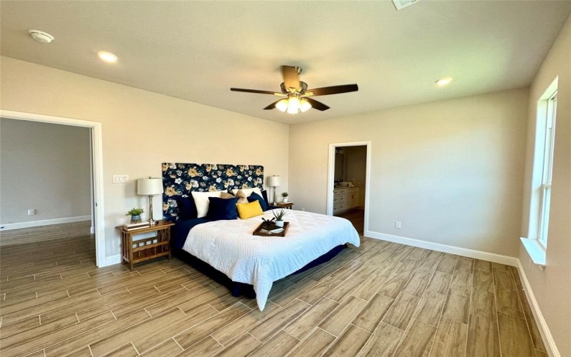 2302 Forest Hill Lane, Granbury, TX 76048, 3 Bedrooms Bedrooms, ,2 BathroomsBathrooms,Residential,For Sale,2302 Forest Hill Lane,0,21030447