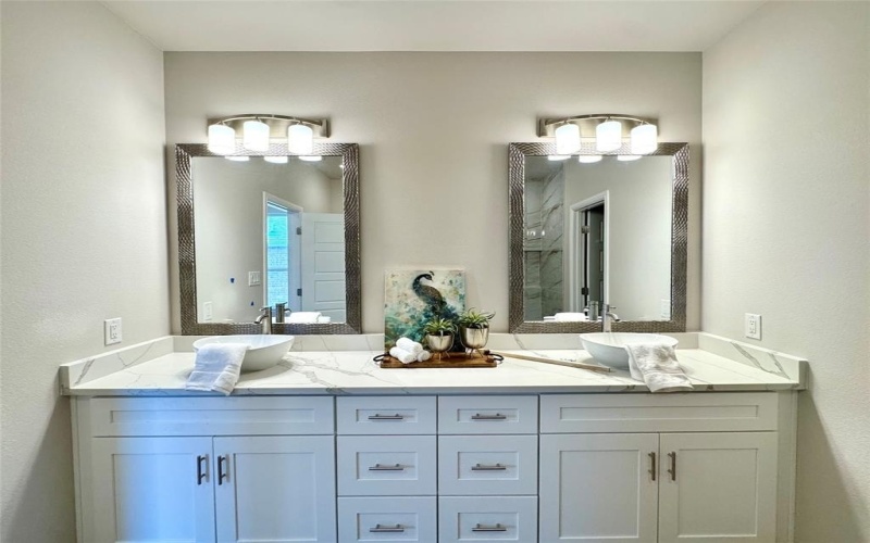 2302 Forest Hill Lane, Granbury, TX 76048, 3 Bedrooms Bedrooms, ,2 BathroomsBathrooms,Residential,For Sale,2302 Forest Hill Lane,0,21030447