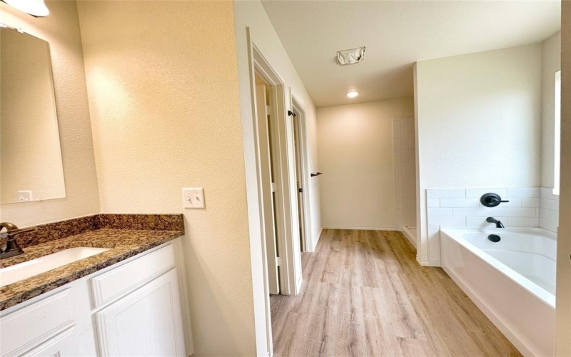 4033 Tarpon Springs Drive, Fort Worth, TX 76123, 3 Habitaciones Habitaciones , ,2 BañosBaños,Residential,En Venta,4033 Tarpon Springs Drive,0,21030493