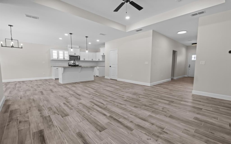 16310 Crossing Circle, Lindale, TX 75771, 4 Bedrooms Bedrooms, ,2 BathroomsBathrooms,Residential,For Sale,16310 Crossing Circle,0,21030577