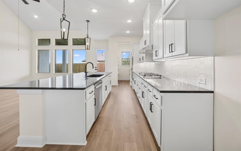 7816 Pondview, Fort Worth, TX 76123, 5 Bedrooms Bedrooms, ,3 BathroomsBathrooms,Residential,For Sale,7816 Pondview,0,21030831