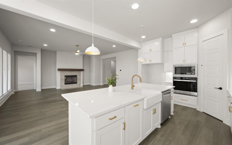 5221 Rowlan Row, Midlothian, TX 76065, 4 Bedrooms Bedrooms, ,3 BathroomsBathrooms,Residential,For Sale,5221 Rowlan Row,0,21030856