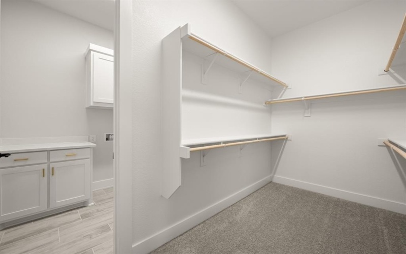 5221 Rowlan Row, Midlothian, TX 76065, 4 Bedrooms Bedrooms, ,3 BathroomsBathrooms,Residential,For Sale,5221 Rowlan Row,0,21030856