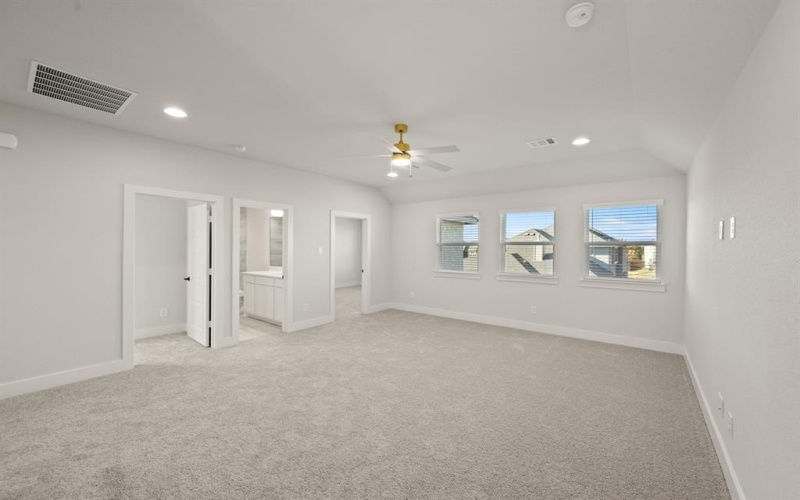 5221 Rowlan Row, Midlothian, TX 76065, 4 Bedrooms Bedrooms, ,3 BathroomsBathrooms,Residential,For Sale,5221 Rowlan Row,0,21030856