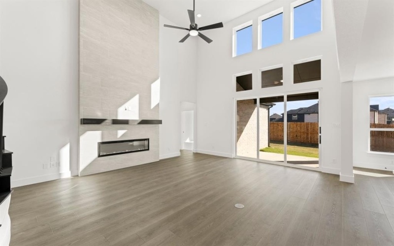 1721 Silla Drive, Little Elm, TX 75068, 5 Bedrooms Bedrooms, ,5 BathroomsBathrooms,Residential,For Sale,1721 Silla Drive,0,21030870