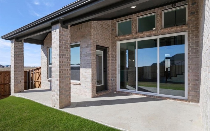 1721 Silla Drive, Little Elm, TX 75068, 5 Bedrooms Bedrooms, ,5 BathroomsBathrooms,Residential,For Sale,1721 Silla Drive,0,21030870