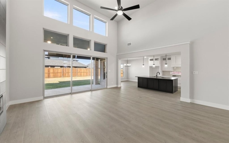 2008 Burriana, Little Elm, TX 75068, 5 Bedrooms Bedrooms, ,5 BathroomsBathrooms,Residential,For Sale,2008 Burriana,0,21030881