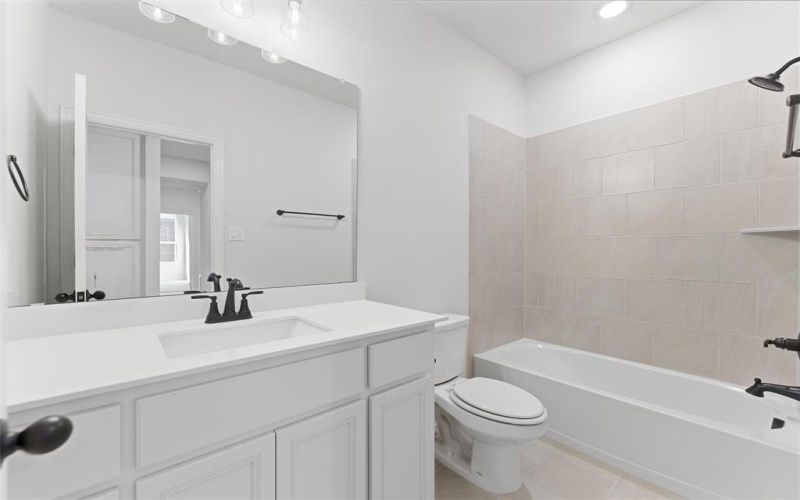 2045 Kelva Drive, Fort Worth, TX 76052, 4 Bedrooms Bedrooms, ,2 BathroomsBathrooms,Residential,For Sale,2045 Kelva Drive,0,21031031