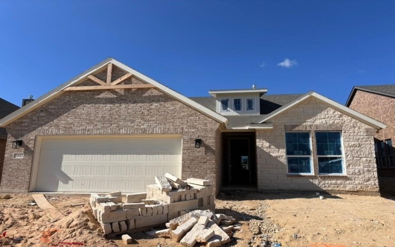 2045 Kelva Drive, Fort Worth, TX 76052, 4 Bedrooms Bedrooms, ,2 BathroomsBathrooms,Residential,For Sale,2045 Kelva Drive,0,21031031