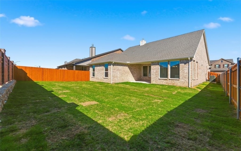 2045 Kelva Drive, Fort Worth, TX 76052, 4 Bedrooms Bedrooms, ,2 BathroomsBathrooms,Residential,For Sale,2045 Kelva Drive,0,21031031