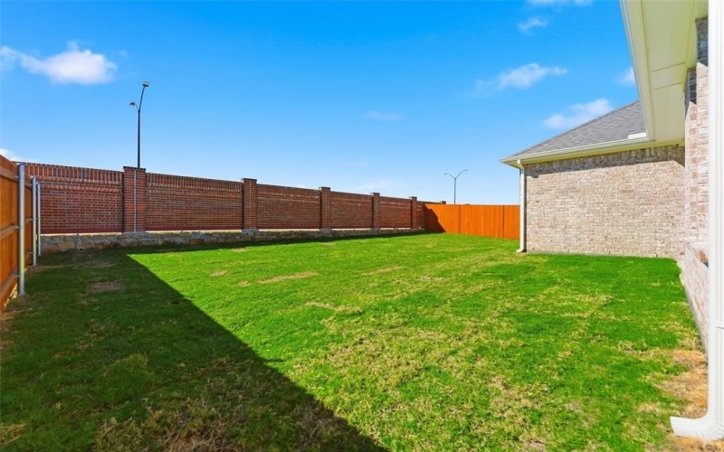 2045 Kelva Drive, Fort Worth, TX 76052, 4 Bedrooms Bedrooms, ,2 BathroomsBathrooms,Residential,For Sale,2045 Kelva Drive,0,21031031