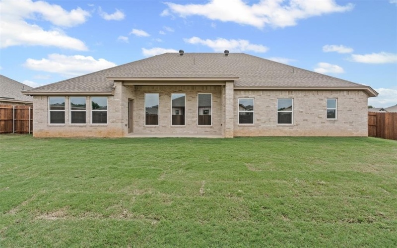 725 Jameson, Springtown, TX 76082, 4 Habitaciones Habitaciones , ,2 BañosBaños,Residential,En Venta,725 Jameson,0,21025781