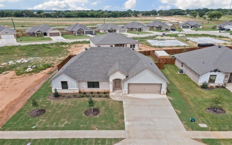 725 Jameson, Springtown, TX 76082, 4 Habitaciones Habitaciones , ,2 BañosBaños,Residential,En Venta,725 Jameson,0,21025781