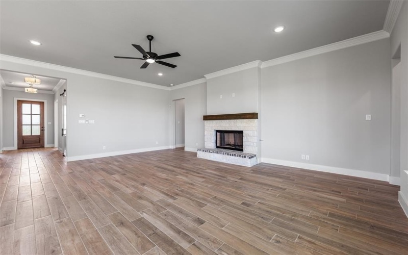 2504 Pyrite Street, Krum, TX 76249, 4 Habitaciones Habitaciones , ,3 BañosBaños,Residential,En Venta,2504 Pyrite Street,0,21031184