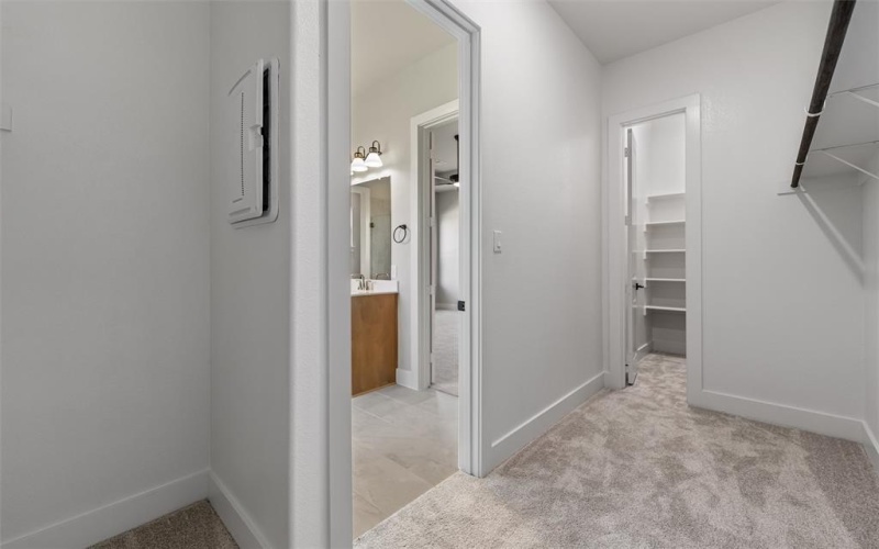 2504 Pyrite Street, Krum, TX 76249, 4 Habitaciones Habitaciones , ,3 BañosBaños,Residential,En Venta,2504 Pyrite Street,0,21031184