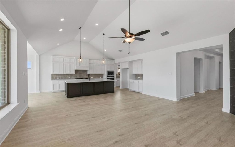 2417 Miranda Lane, Rockwall, TX 75087, 3 Bedrooms Bedrooms, ,2 BathroomsBathrooms,Residential,For Sale,2417 Miranda Lane,0,21031253