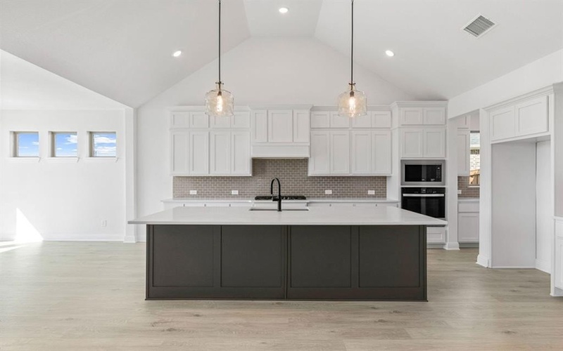 2417 Miranda Lane, Rockwall, TX 75087, 3 Bedrooms Bedrooms, ,2 BathroomsBathrooms,Residential,For Sale,2417 Miranda Lane,0,21031253