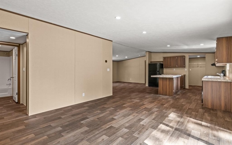 251 County Road 2603, Pittsburg, TX 75686, 4 Bedrooms Bedrooms, ,2 BathroomsBathrooms,Residential,For Sale,251 County Road 2603,0,21031296