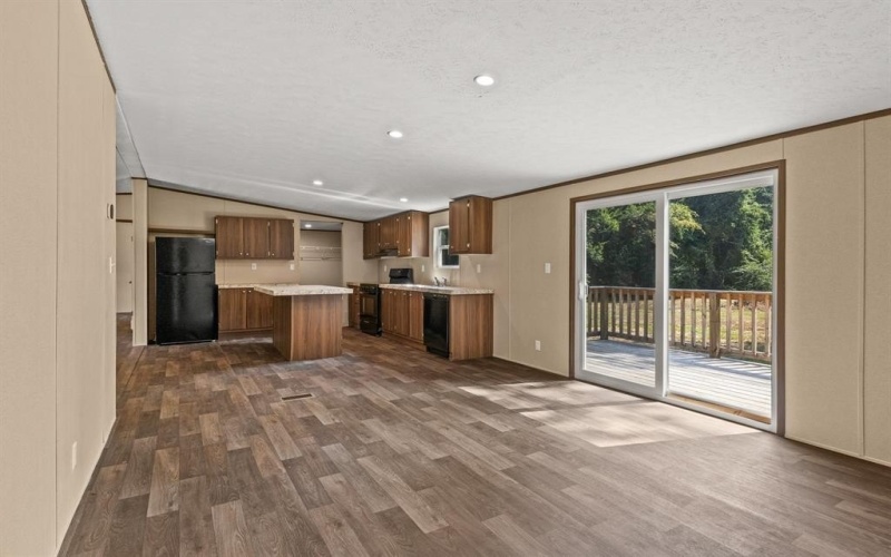 251 County Road 2603, Pittsburg, TX 75686, 4 Bedrooms Bedrooms, ,2 BathroomsBathrooms,Residential,For Sale,251 County Road 2603,0,21031296