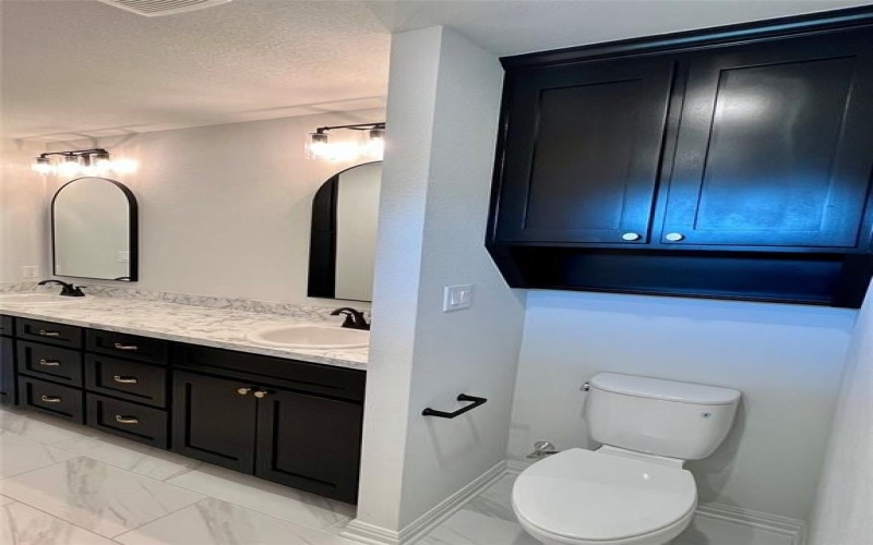 406 Conway Street, Lacy Lakeview, TX 76705, 4 Habitaciones Habitaciones , ,2 BañosBaños,Residential,En Venta,406 Conway Street,0,21031337