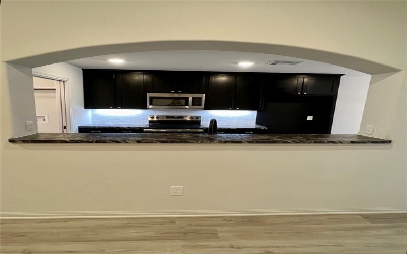 406 Conway Street, Lacy Lakeview, TX 76705, 4 Habitaciones Habitaciones , ,2 BañosBaños,Residential,En Venta,406 Conway Street,0,21031337