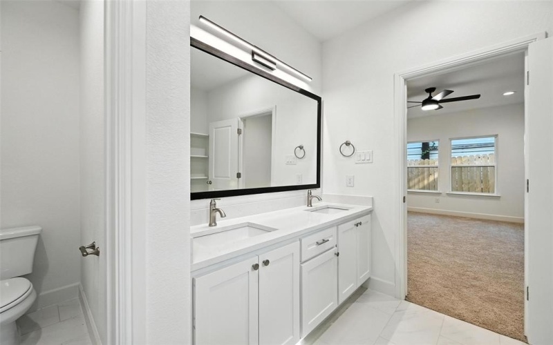 2925 Lasalle Street, Fort Worth, TX 76111, 3 Habitaciones Habitaciones , ,2 BañosBaños,Residential,En Venta,2925 Lasalle Street,0,21031413
