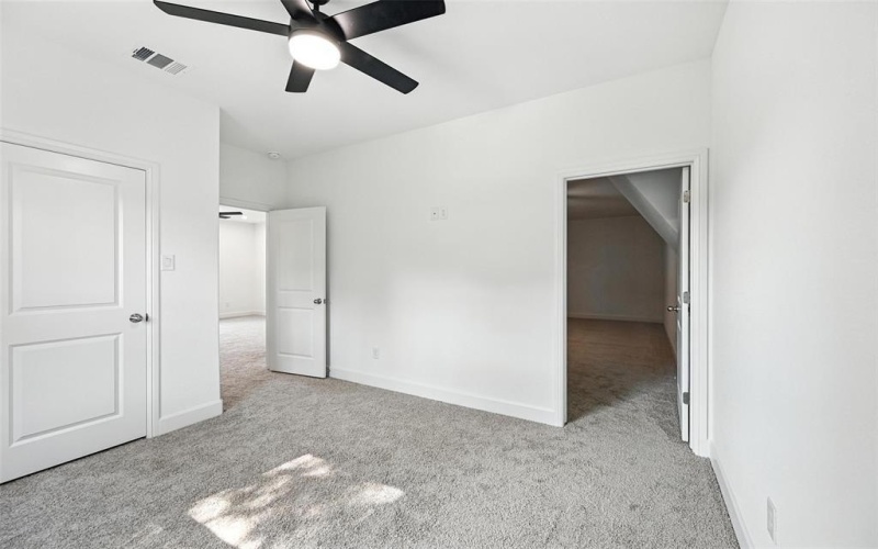 2925 Lasalle Street, Fort Worth, TX 76111, 3 Habitaciones Habitaciones , ,2 BañosBaños,Residential,En Venta,2925 Lasalle Street,0,21031413
