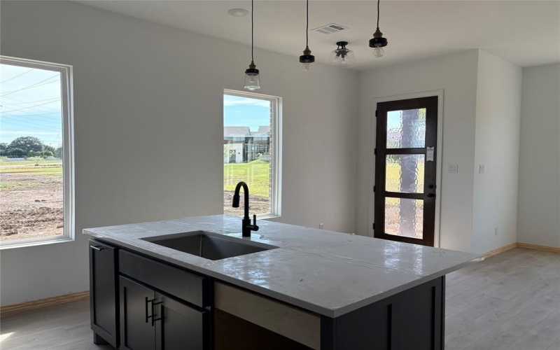 717 Kerrville Lane, Plano, TX 75075, 3 Habitaciones Habitaciones , ,2 BañosBaños,Residential,En Venta,717 Kerrville Lane,0,21031473