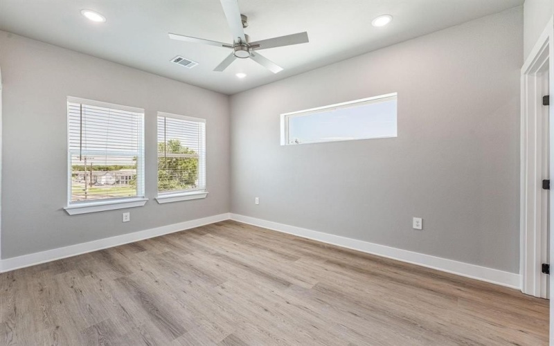 1539 Sophia Avenue, Stephenville, TX 76401, 4 Bedrooms Bedrooms, ,5 BathroomsBathrooms,Residential,For Sale,1539 Sophia Avenue,0,21031510