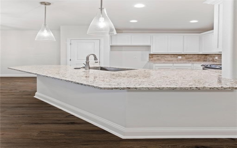 2110 Briarwood Drive, Bridgeport, TX 76426, 4 Bedrooms Bedrooms, ,2 BathroomsBathrooms,Residential,For Sale,2110 Briarwood Drive,0,21031552