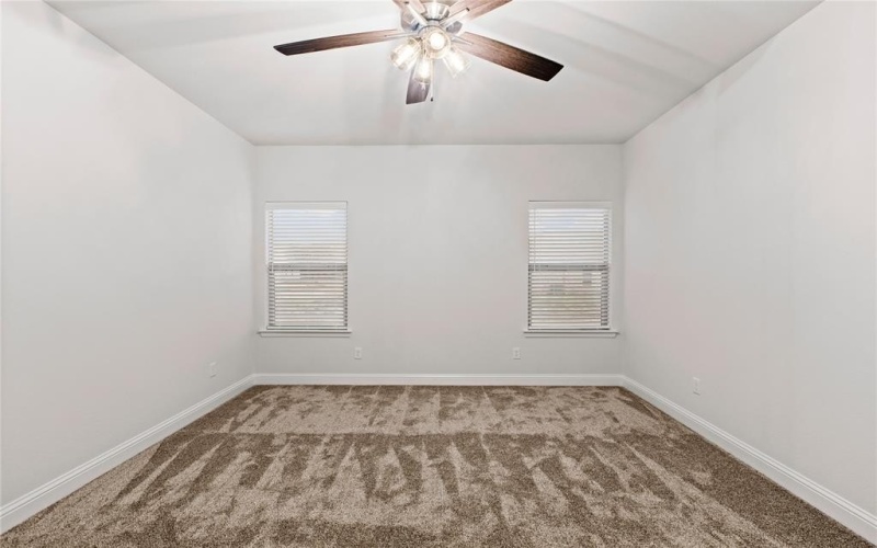 2110 Briarwood Drive, Bridgeport, TX 76426, 4 Bedrooms Bedrooms, ,2 BathroomsBathrooms,Residential,For Sale,2110 Briarwood Drive,0,21031552