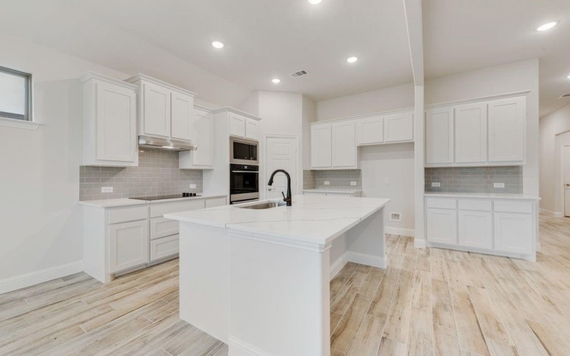 2425 Cross Timbers Drive, Lowry Crossing, TX 75069, 3 Bedrooms Bedrooms, ,2 BathroomsBathrooms,Residential,For Sale,2425 Cross Timbers Drive,0,21031586