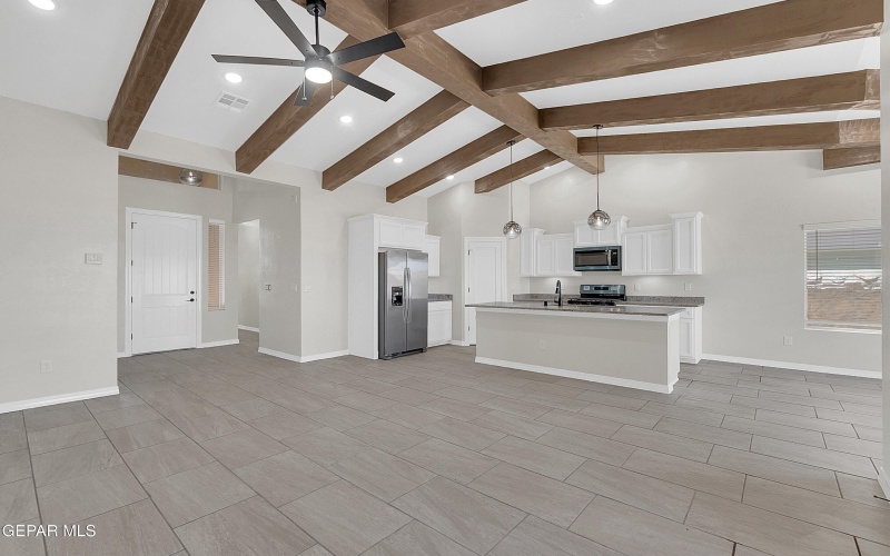 441 Santiago Munos Street, Vinton, TX 79821, 3 Bedrooms Bedrooms, ,2 BathroomsBathrooms,Residential,For Sale,441 Santiago Munos Street,916754
